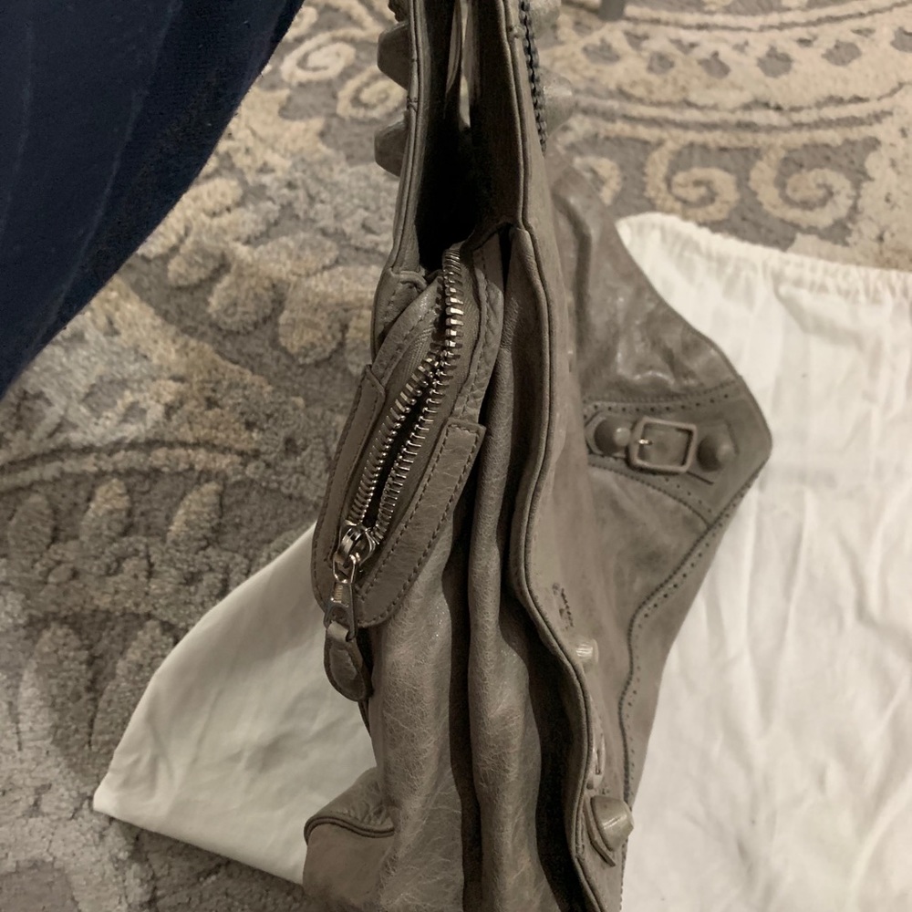 Vintage Balenciaga bag - Picture 9 of 12